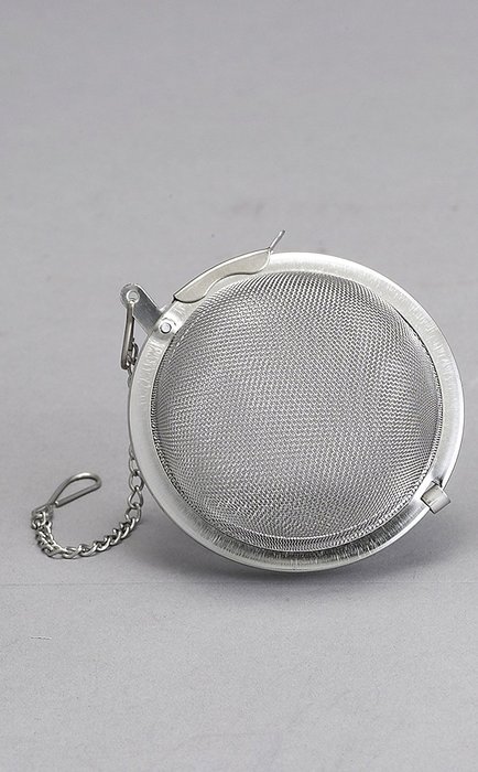 HIC Snap Mesh Tea Ball Infuser, 18/8 Stainless Steel, Carded N6