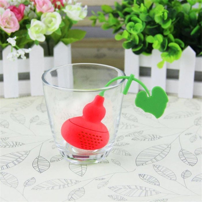 GOOTRADES Silicone Cucurbit Strainer Herbal Spice Infuser Teacup Tea Filter Diffuser (pack of 2) (Orange) N4