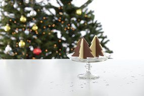 Lekue 3D Big Xmas Tree Mold, Red N5