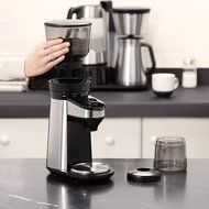 OXO On Conical Burr Coffee Grinder with Intelligent Dosing Scale N7