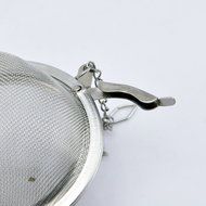 UCEC Practical Stainless Steel Spoon Sphere Spice Strainer Squeeze Filter Tea Ball Mesh Infuser (6.6cm) N4