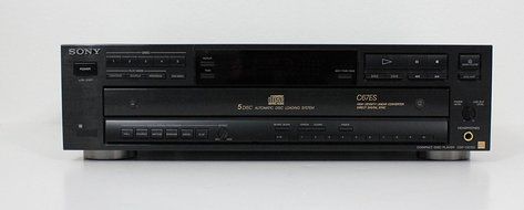 Sony CDP-C67ES 5 Disc Compact Disc CD Player Changer