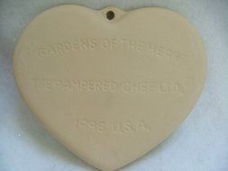 Pampered Chef 1996 Gardens of the Heart Cookie Mold N2