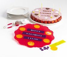 Orka Mastrad A37604 Cake Stencil With Sprinkler N4
