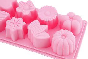 QooWare 8-Cavity Leaf Series 100% Silicone Baking Mold&ndash; Rust Resistant, Odorless, Non-Teflon Bakeware(pack of 2) N6