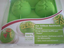 Kaiser 6-cup Silicone Muffin Pan - Peace