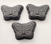 Yunko 3 Pack Nonstick Mini Pie Pans 5.1 inch Tarts,Tartlets,Cupcakes,Pies,Cheesecakes,Bread,Jelly,Pudding Mold... N21