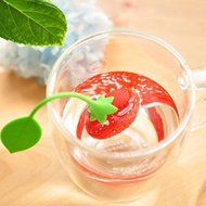 Reusable Food Safe Silicone Red Strawberry Shaped Tea Leaf Bag Holder Tea Coffee Herb Punch Filter Tea Infuser N7