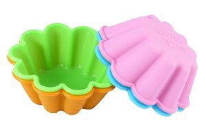 Bakerpan Silicone Mini Cake Pan, Flower Shape Large Muffin Cup, 3 1/2 Inch Baking Cups, 4 Pack N2