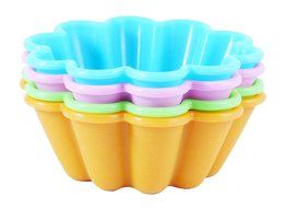 Bakerpan Silicone Mini Cake Pan, Flower Shape Large Muffin Cup, 3 1/2 Inch Baking Cups, 4 Pack N3