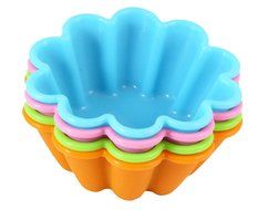 Bakerpan Silicone Mini Cake Pan, Flower Shape Large Muffin Cup, 3 1/2 Inch Baking Cups, 4 Pack N4