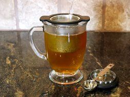 AulivCo Tea Infuser Set Bundle with Mesh Stainless Steel Strainer, Black Silicone Handle, Lid and Teaspoon N5