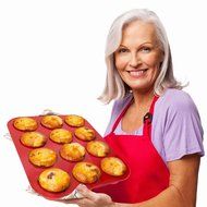 Silicone Muffin Pan and Cupcake Maker 12 Cup, Red, Plus Muffin Recipe Ebook N6