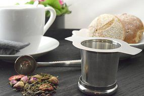 Tea Infuser - Luxury 304 Stainless Steel Strainer With Extra Fine Mesh - Perfect For Cup Brewing Your Loose Leaf... N6