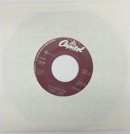 THE BEATLES " STRAWBERRY FIELDS FOREVER" "PENNY LANE" 45 RPM Record X-6299 N2