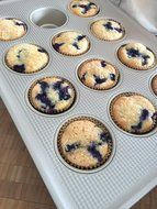 OXO Good Grips Non-Stick 12 Cup Muffin Pan N8