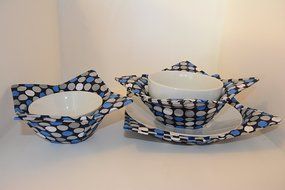 Microwave Bowl Cozies // Set of 3 // 1 Small Bowl Cozy // 1 Medium Bowl Cozy // 1 Dinner Plate Cozy // Vivid Polka... N6