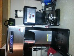Newco AKH-TC Pourover Thermal Carafe Coffee Brewer
