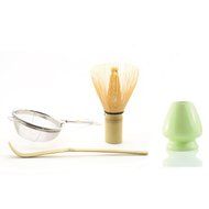Making Matcha Start Up Kit - Matcha Whisk - Scoop - Sifter - Holder (4)