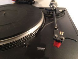 FISHER Vintage Stereo Turntable Model MT-6420 N2