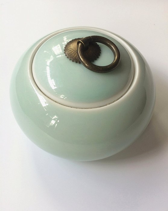 Eternal Chinese Ceramic Tea Canister Set Tea Tins Containers Tea Pot / Tea Caddy Storage to business gifts (milky) N10