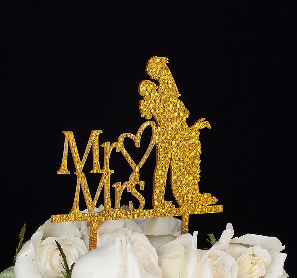 LOVENJOY with Gift Box Sparkling Mr and Mrs Monogram Bride Groom Silhouette Wedding Cake Topper (6-inch, Silver... N13