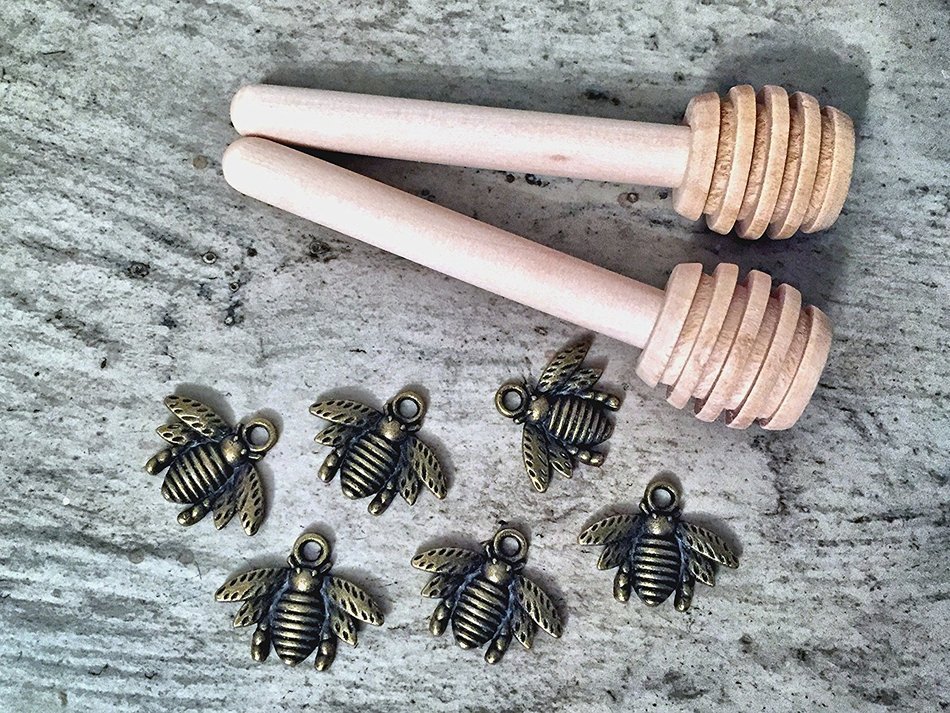 24 Bee Charms and 24 Mini Honey Dippers - For 1oz-3oz Size Jars - 3 1/2" Length N3