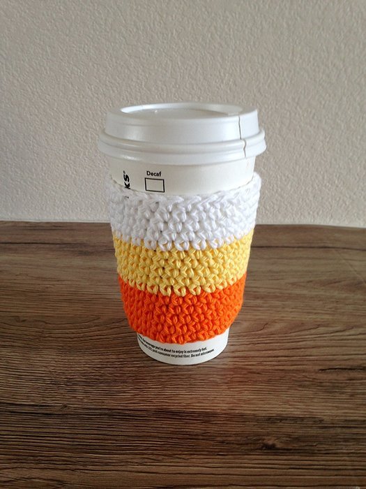 Crochet cup cozy, coffee cup sleeve, reusable coffee sleeve, coffee cup cozy in candy corn colors, orange, yellow... N5