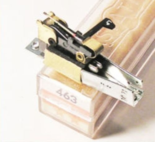 PHONOGRAPH NEEDLE CARTRIDGE for MAGNA?VOX 560216-1 560218 Astatic 463 463D