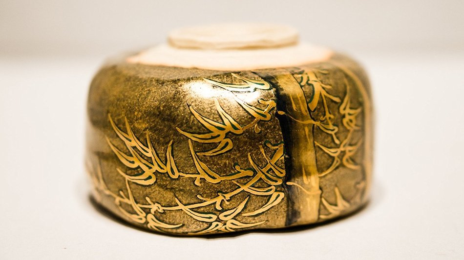 Matcha bowl chawan Kutaniyaki gilded with gold leaf Artist Artwork Hasegawa Suikou N5