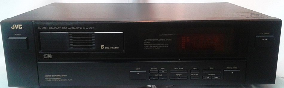 Vintage JVC XL-M301BK Automatic Compact Disc Changer with Ejectable Magazine CD Player Manufactured in Japan 1989 N5