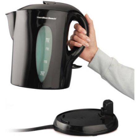 Hamilton Beach 1.8-Liter Electric Kettle /Color: Black /Size: 1 kettle N3