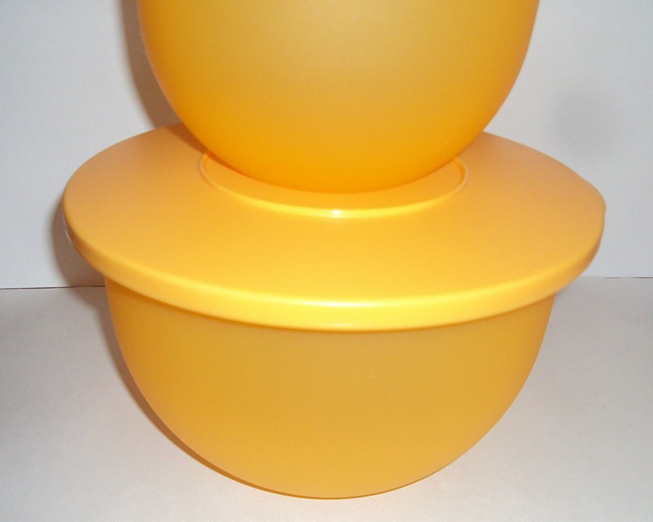 Tupperware Classic Impressions 3 Nesting Mixing Bowls Salad Bowl Set Goldenberry Tangerine Orange N2
