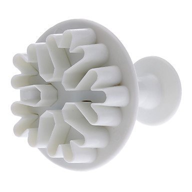 Sher Snowflake Shaped Cookie Cutter with Plunger (3pcs) N2