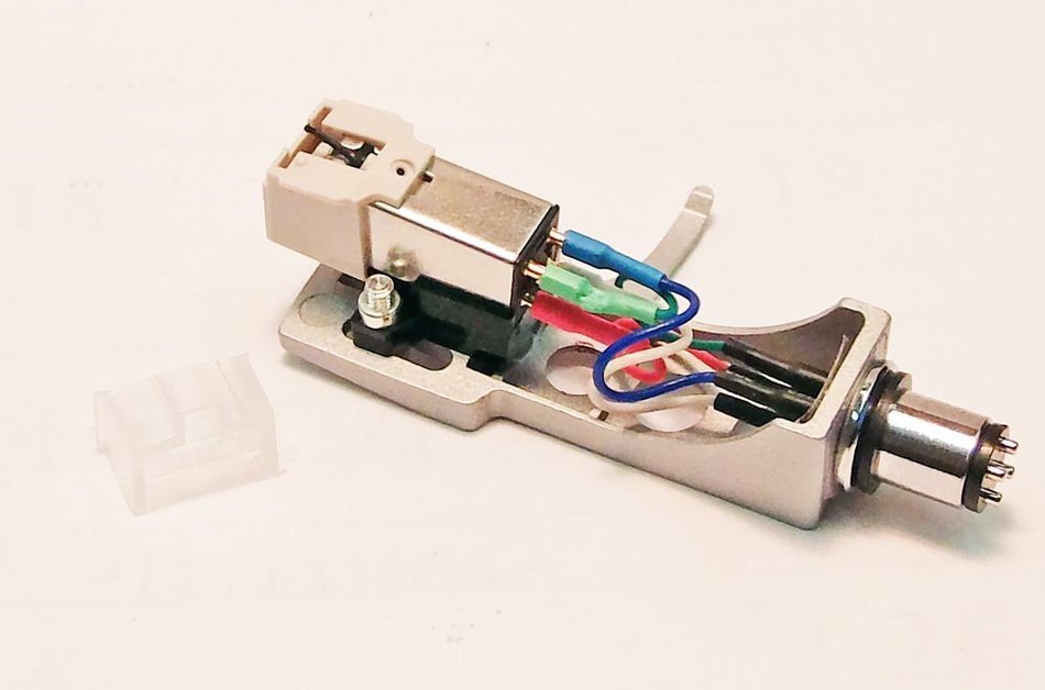 NEW SILVER DELUXE TURNTABLE HEADSHELL with NEW AT3600 CARTRIDGE & NEEDLE. N5