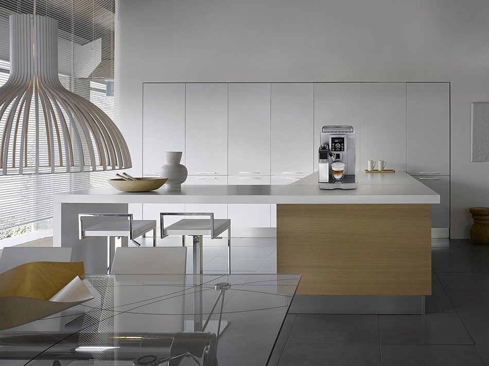De'Longhi ECAM23460S Digital Super Automatic Machine with Lattecrema System, Multicolor N2