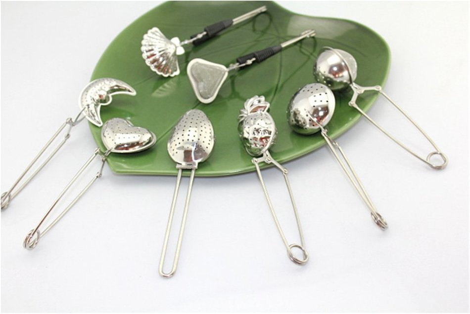 Scheppend Cute Shape Stainless Steel Portable Tea Ball Strainers,1.6 inches,Pineapple N7