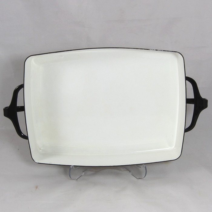 Dansk Kobenstyle Baker, Black Enamel on Steel, Small, 10.5" x 8" N2