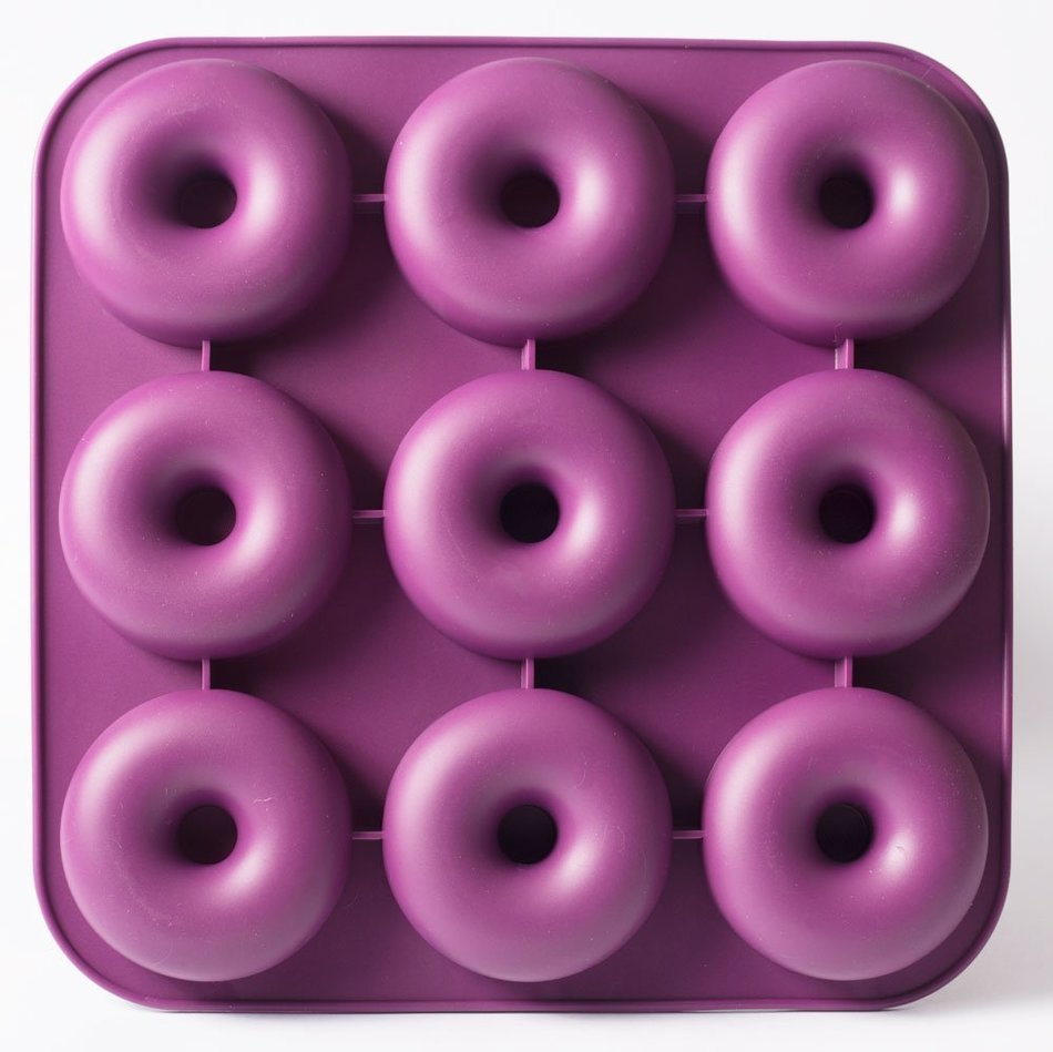 Large Professional Grade Non-Stick Silicone Donut Pan, Makes 9 Full Size Donuts, BPA Free, Oven, Dishwasher and... N8
