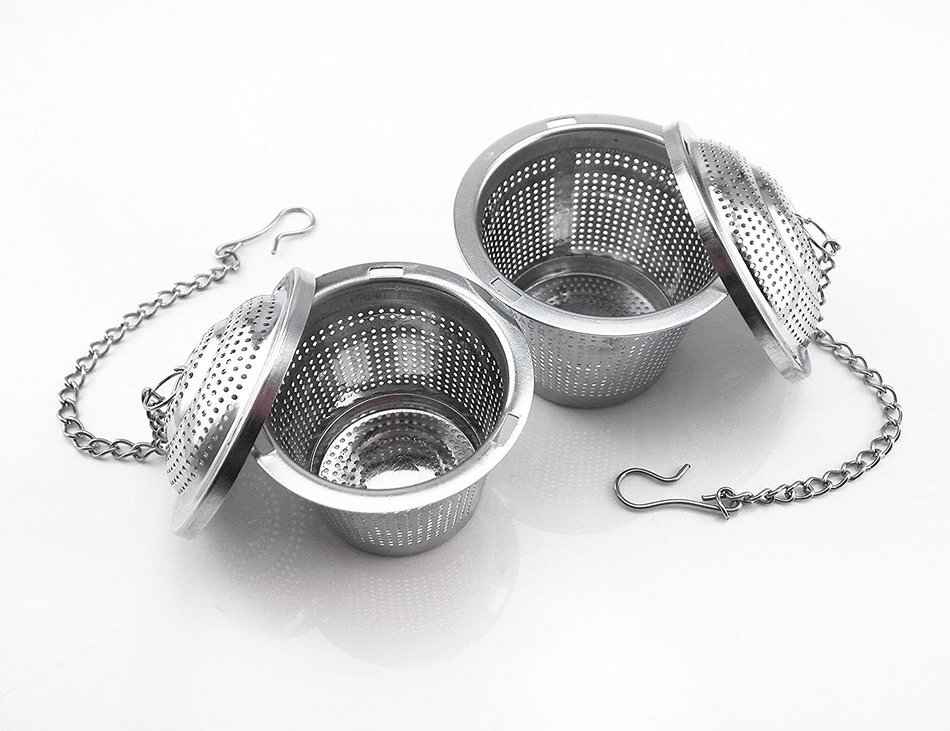yueton 2pcs Stainless Steel Loose Leaf Tea Fine Mesh Infuser Strainer with Extended Chain N6