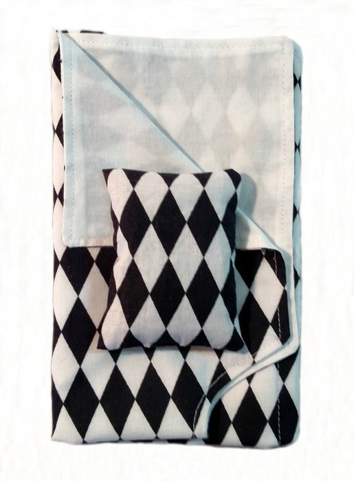 Rolls and Biscuits Basket Liner, Black and White N3