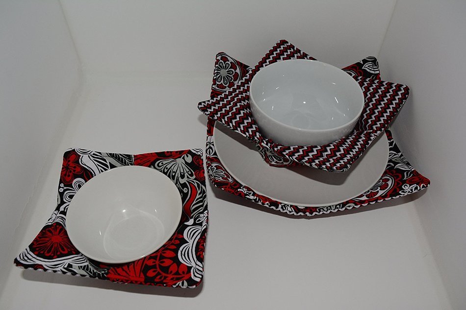 Microwave Bowl Cozies // Set of 3 // 1 Small Bowl Cozy // 1 Medium Bowl Cozy // 1 Dinner Plate Cozy // Rockin...