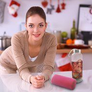 Hot or Cold Glass Tea Tumbler Bottle &ndash; Borosilicate Glass Tea Mug &ndash; Glass Water Bottle with Flavor Dispenser Cup... N18
