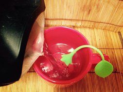 Strawberry Silicon Tea Infuser N4