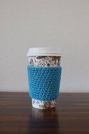 Crochet cup cozy, coffee cup sleeve, reusable coffee sleeve, coffee cup cozy in bright blue N2
