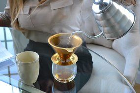 Titanium Coated Gold Pour Over Cone Dripper, Coffee Filter with Cup Stand, Reusable Stainless Steel Coffee Filter N2