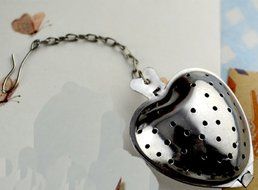 Light Weight Heart Shape Stainless Mini Tea Infuser Spoon Strainer Steeper Handle Tool (Chain.) N2