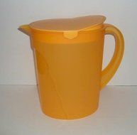 Tupperware Impressions Gallon Pitcher Goldenberry