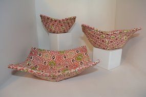 Microwave Bowl Cozies // Reversible Set of 3 // 1 Small Bowl Cozy // 1 Medium Bowl Cozy // 1 Dinner Plate // Pear... N5