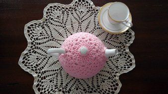 Crochet Tea Pot Cozy Pink